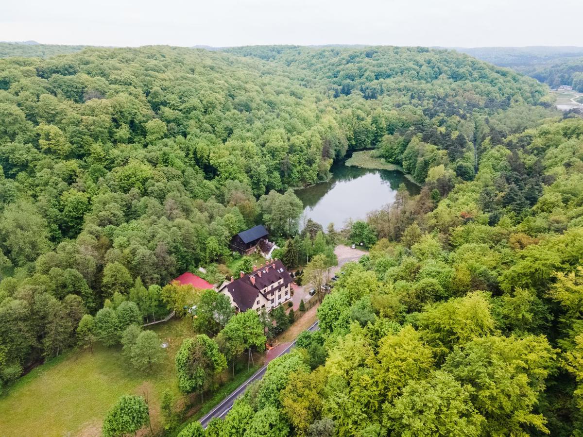 Zloty Jelen - Restauracja I Dom Goscinny Potok Zloty Eksteriør billede